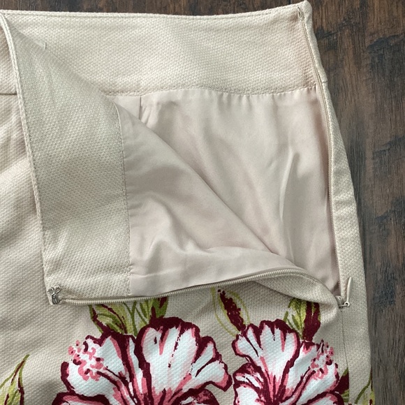 Ann Taylor LOFT skirt - Picture 5 of 5